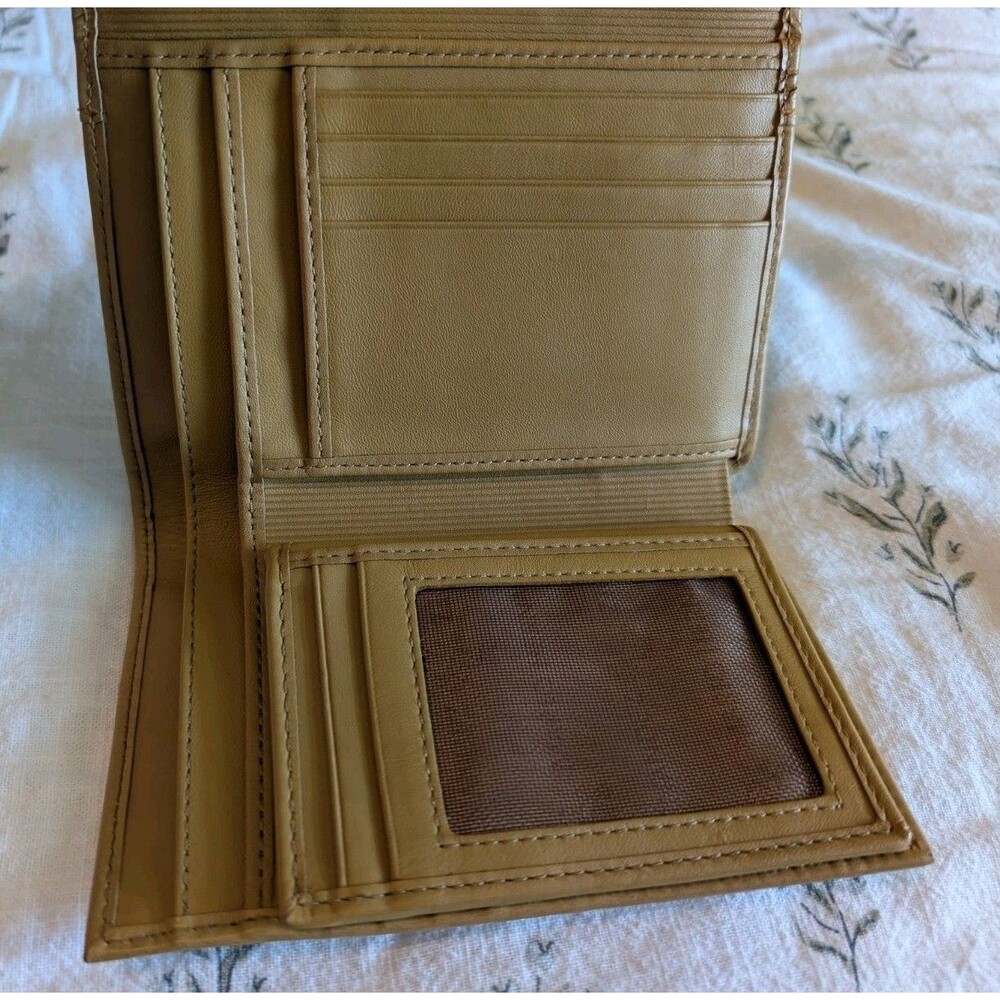 Designer Mario Hernandez Tan Brown Leather Butterfly Trifold Wallet - Picture 5 of 10